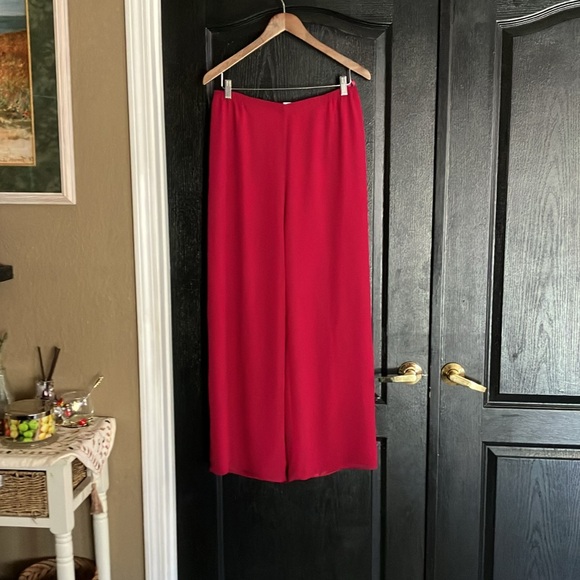 Large 3 piece Drapers&Damons red polyester pantsuit , lined perfect condition - Picture 4 of 9